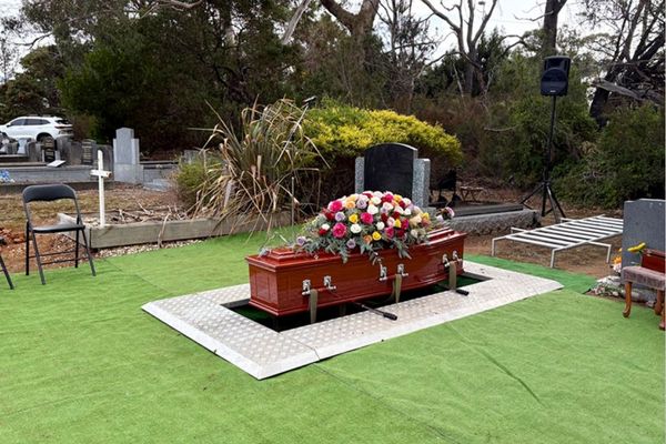 Burial Service Mornington Peninsula