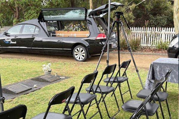 Funeral arrangements Mornington Peninsula